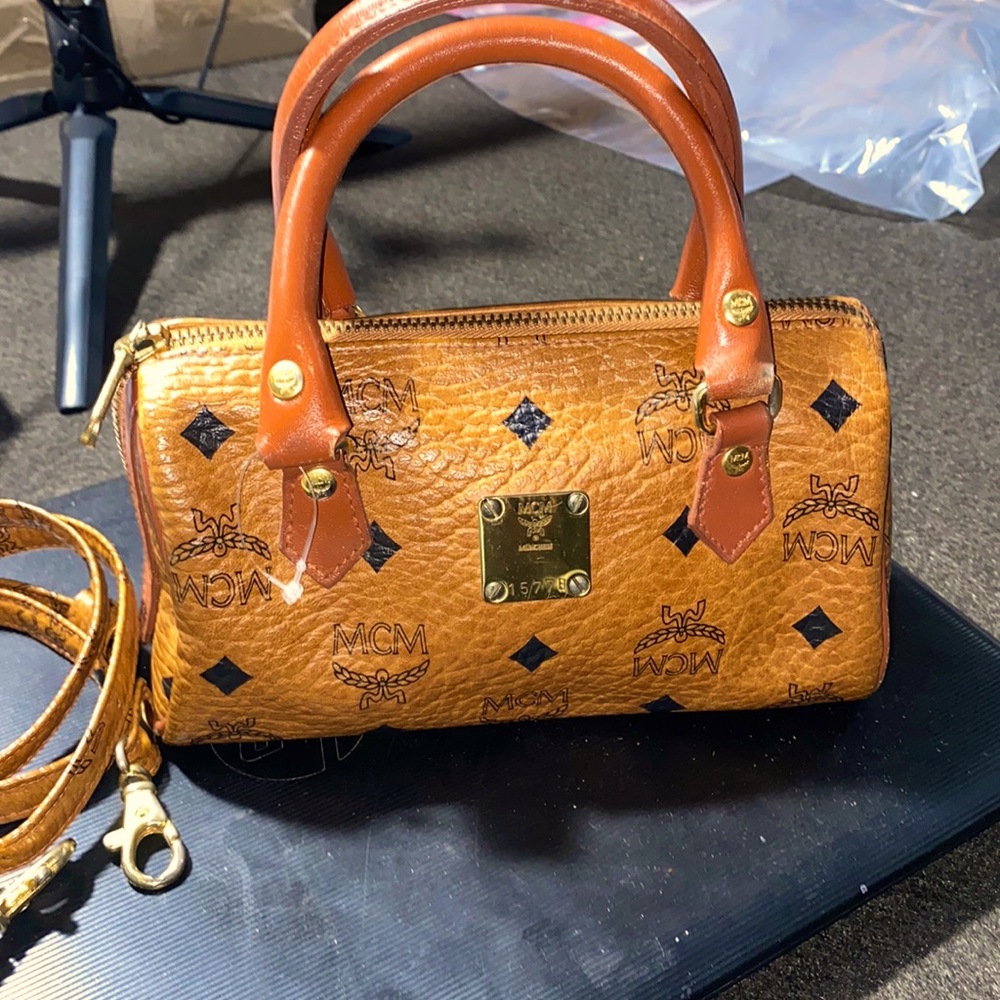 Mcm nano with straps